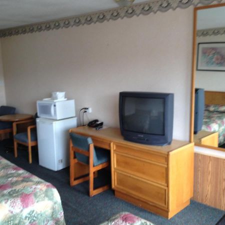 Weber Inn Kitchener Dış mekan fotoğraf